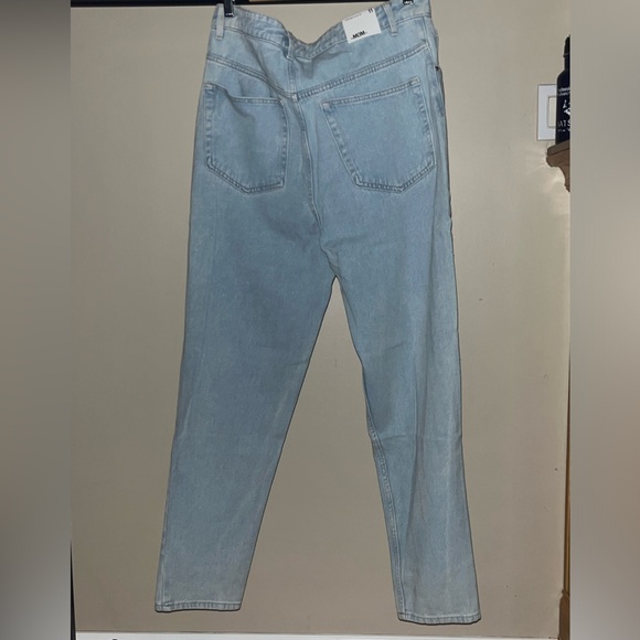 REFUGE DENIM, 100% Cotton, Size 11, Light Denim, Mom Jean/Vintage High Rise Pant - Picture 2 of 5